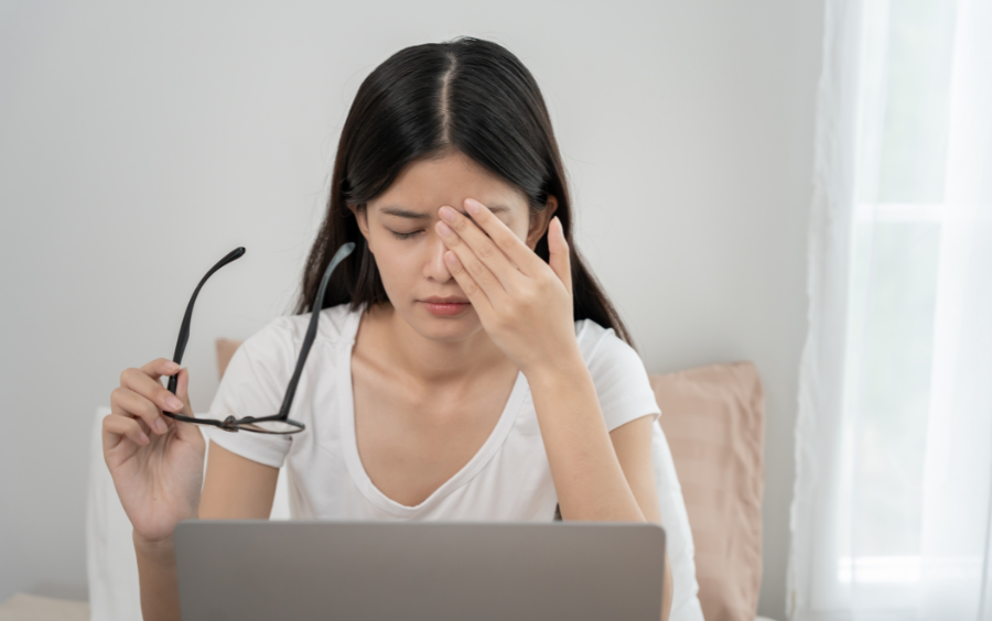 woman irritated (3).png